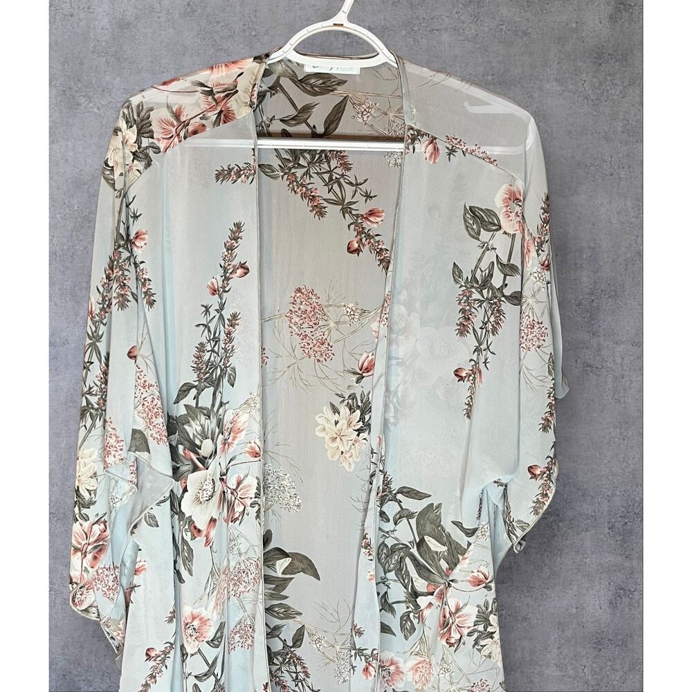 Emory Park Floral Kimono Lightweight One Size Fits Most Missy
